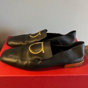 FERRAGAMO Lana Loafers